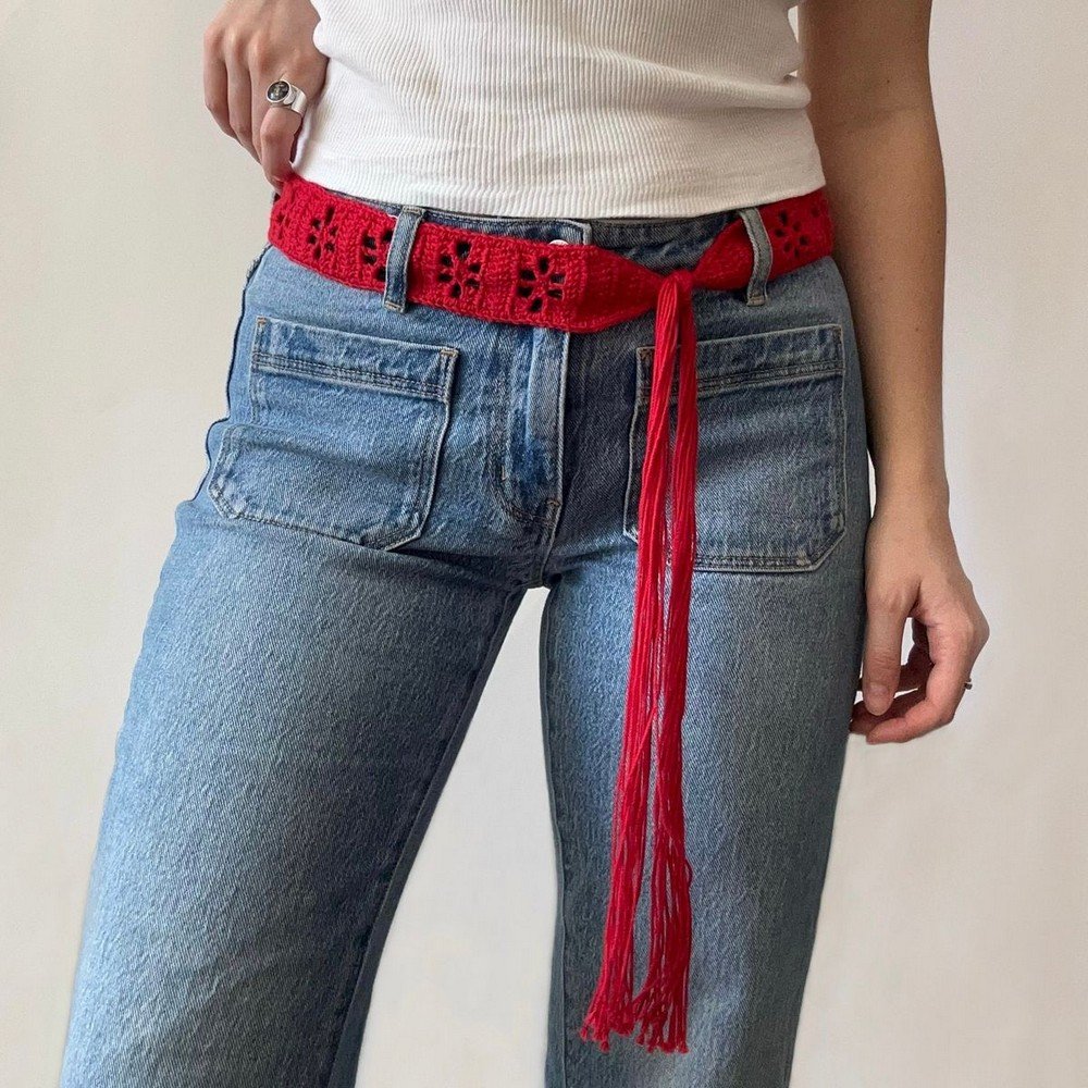 Neutral Crochet Floral Belt for Minimalist Outfits